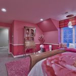 pink room