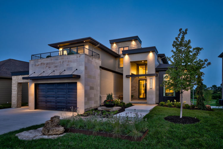 home picture at night