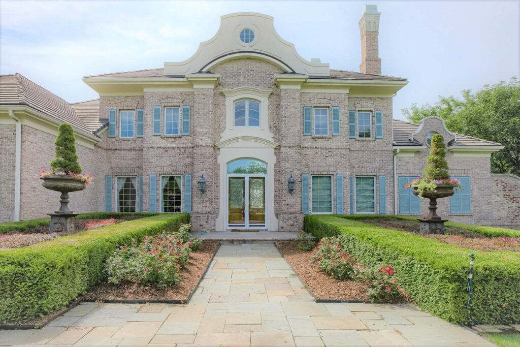 house close up front entrance