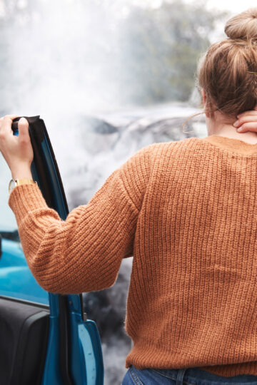 woman with neck pain